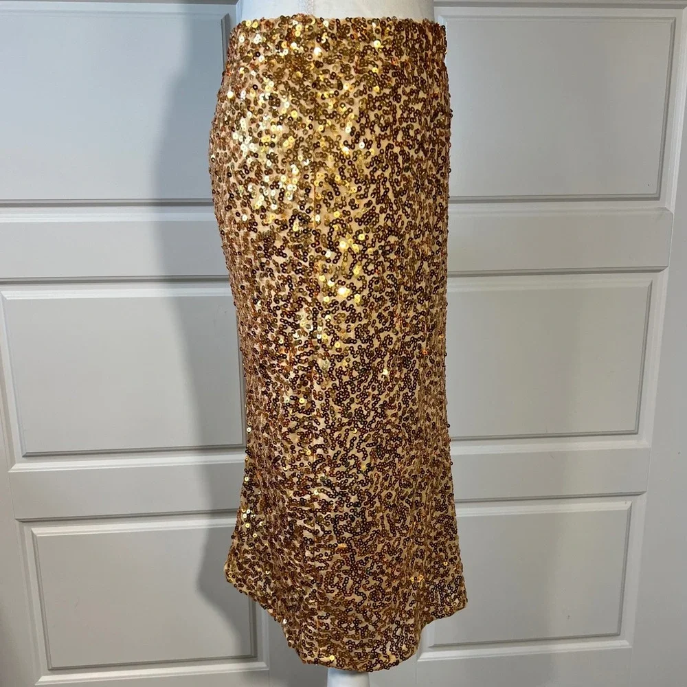 N/A dazzling sequins